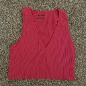GARAGE- pink crop top